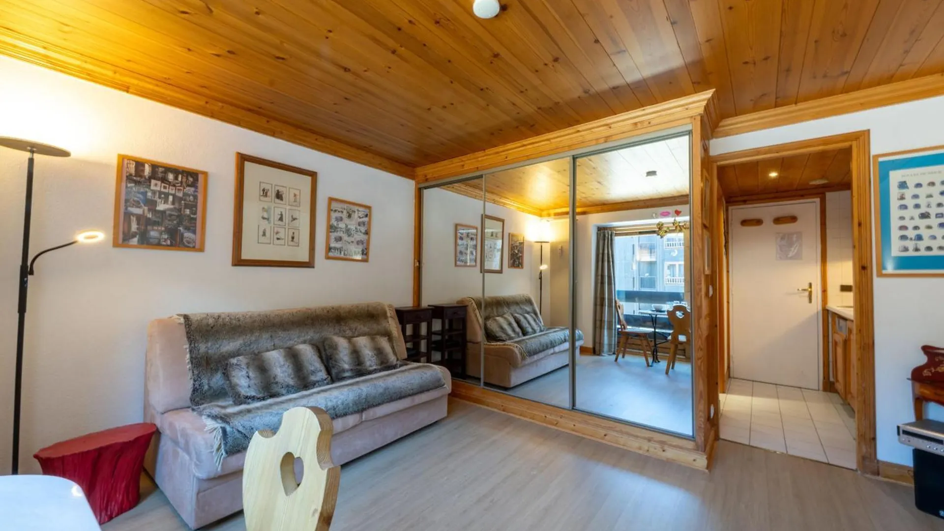 Studio Cosy Avec Wifi, Centre Village, Pres Des Pistes - Val-D'Isere - Fr-1-694-250 0*,  France