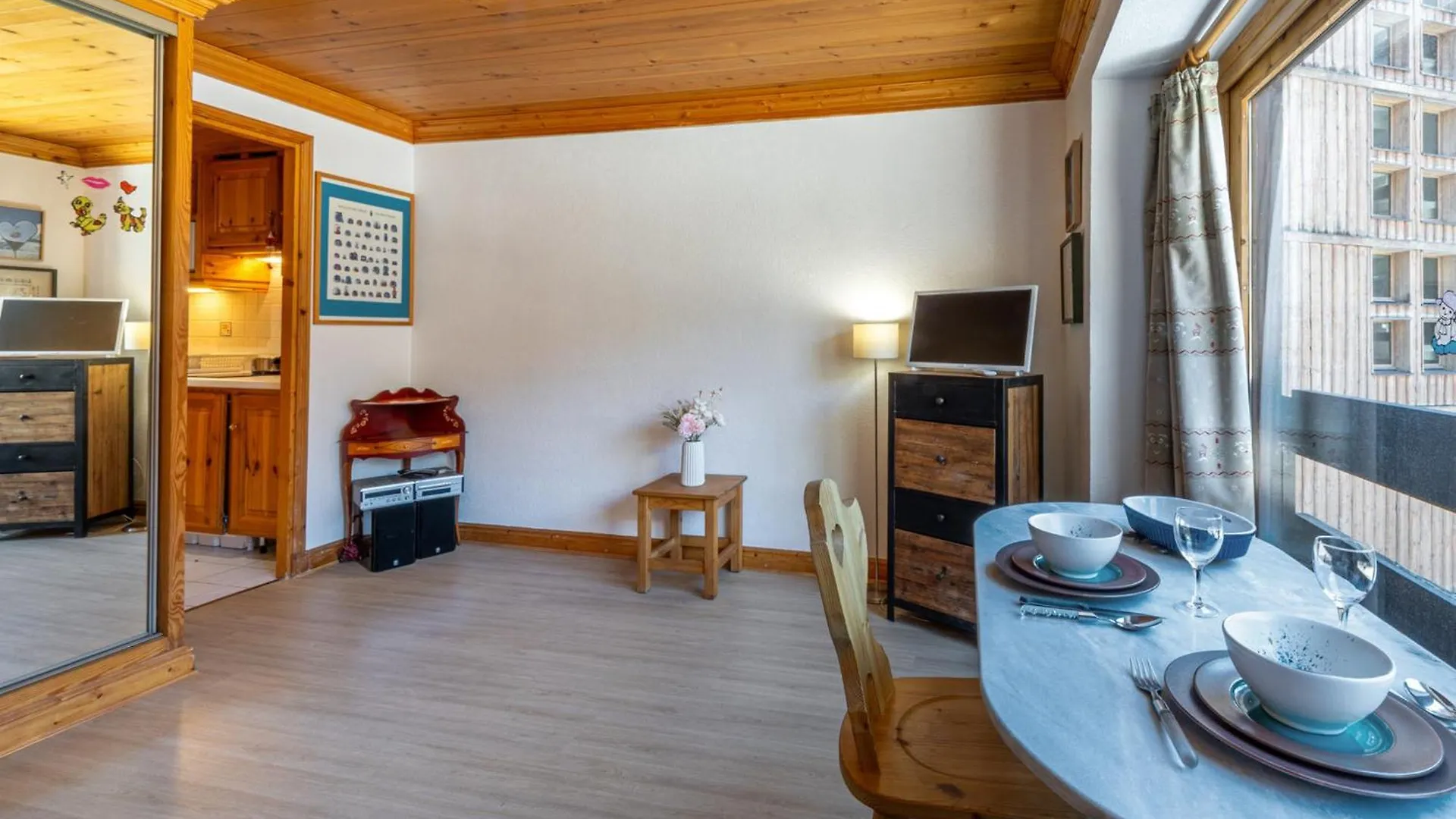 Apartment Studio Cosy Avec Wifi, Centre Village, Pres Des Pistes - Val-D'Isere - Fr-1-694-250